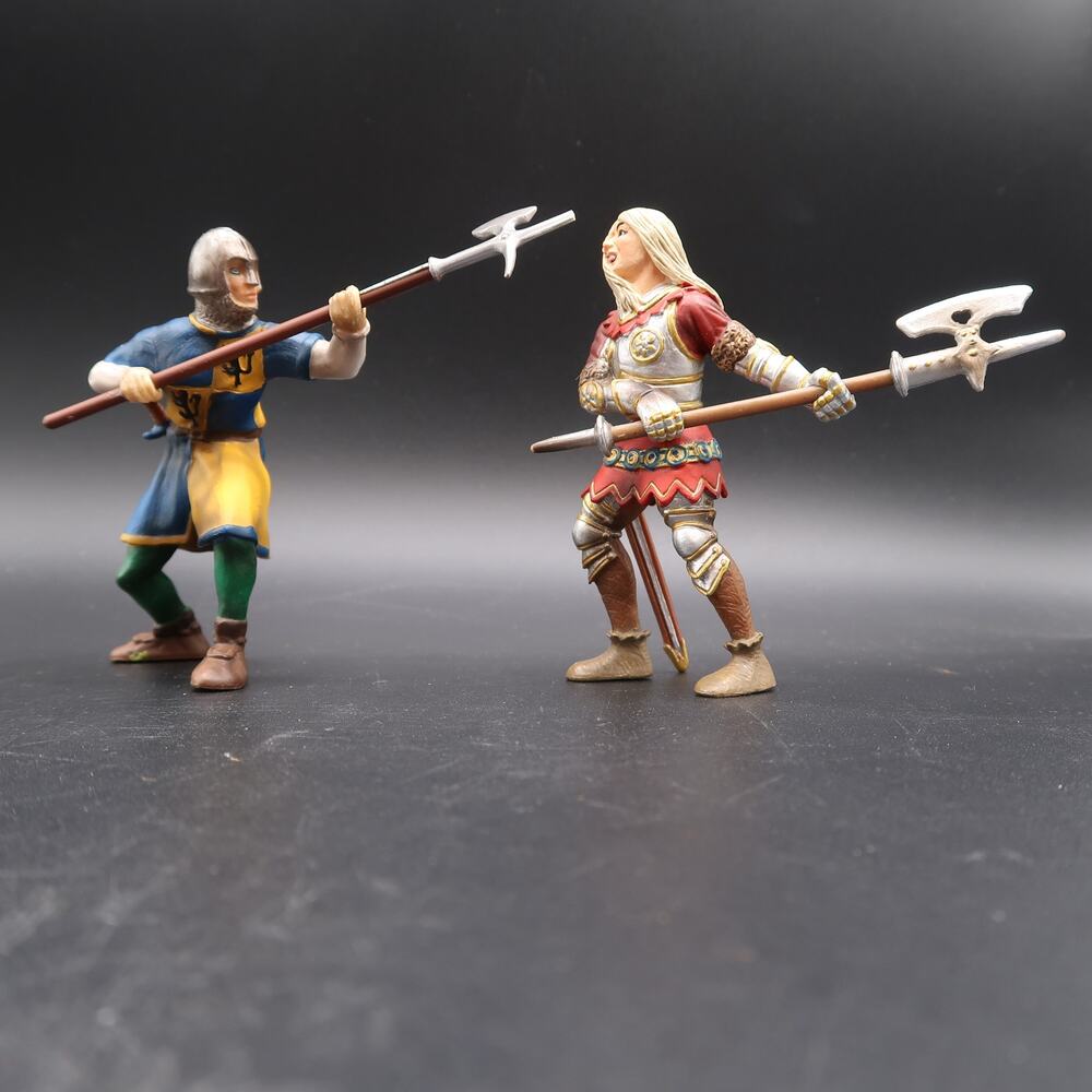 Schleich Knights Set of 2 Action Figures 4" Fantasy Medieval Resin 2003